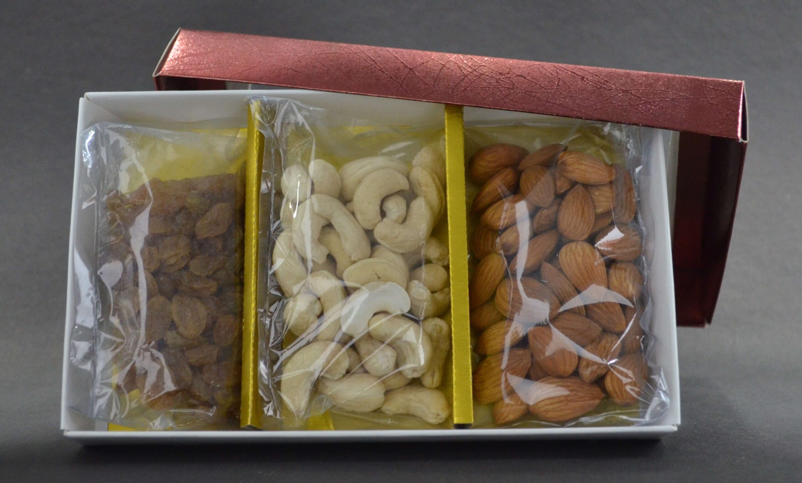 Dry fruits Gift Box15 Nutsplus